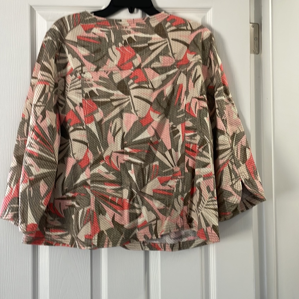 Jacket - Picture 4 of 4